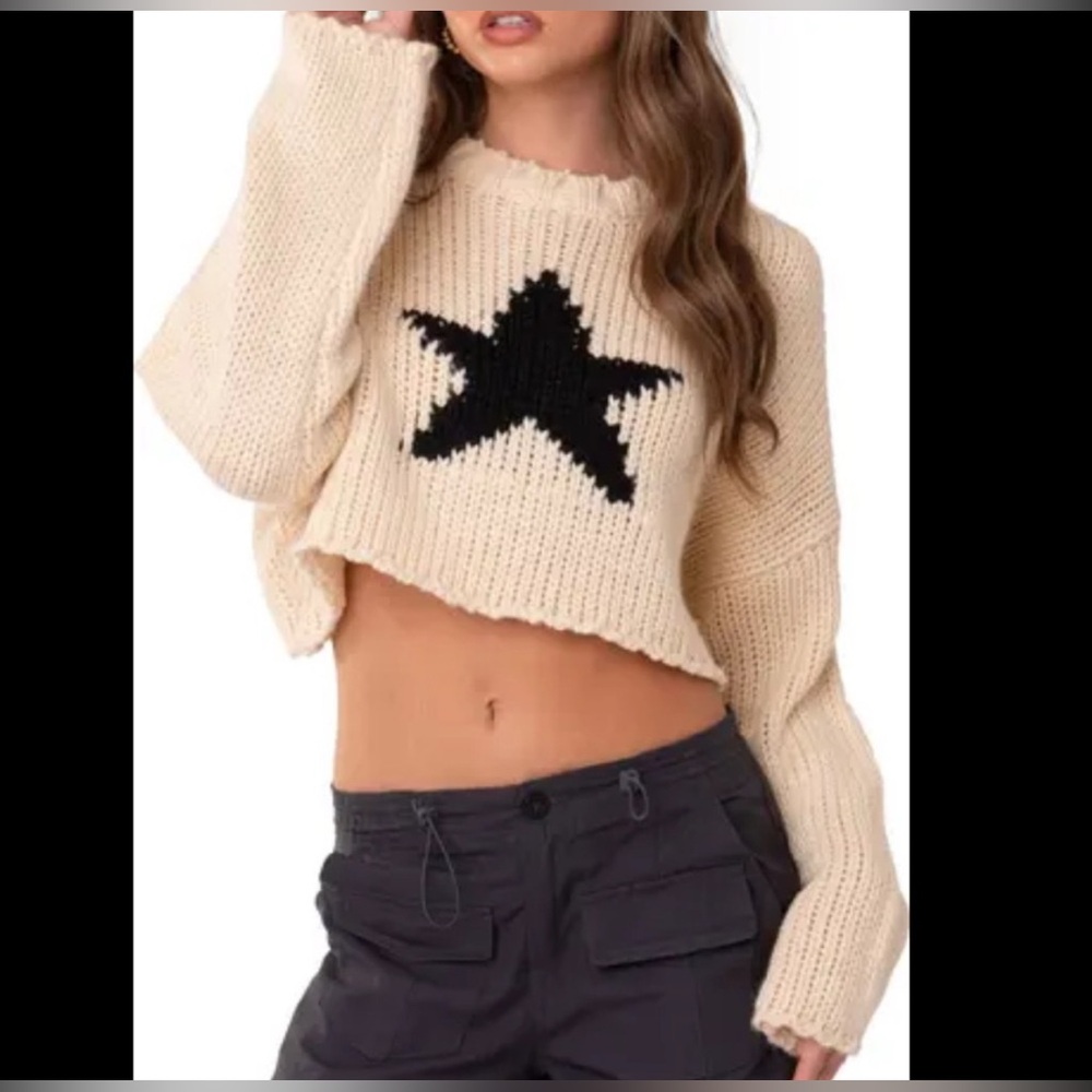 ⭐️MEGA CROP SWEATER - EDIKTED